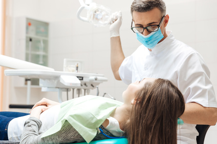 Günstiger Zahnersatz von SAVEDENTAL – Vorteile für Zahnärzte